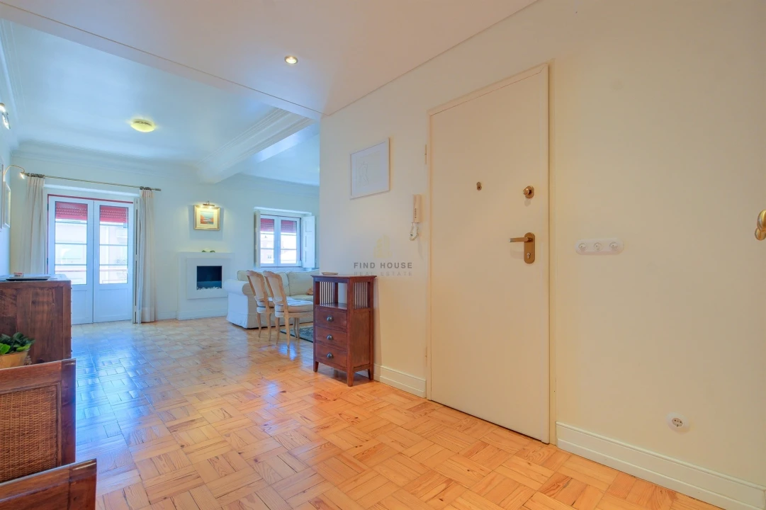 Apartamento T3 para Arrendamento em Areeiro Foto 2