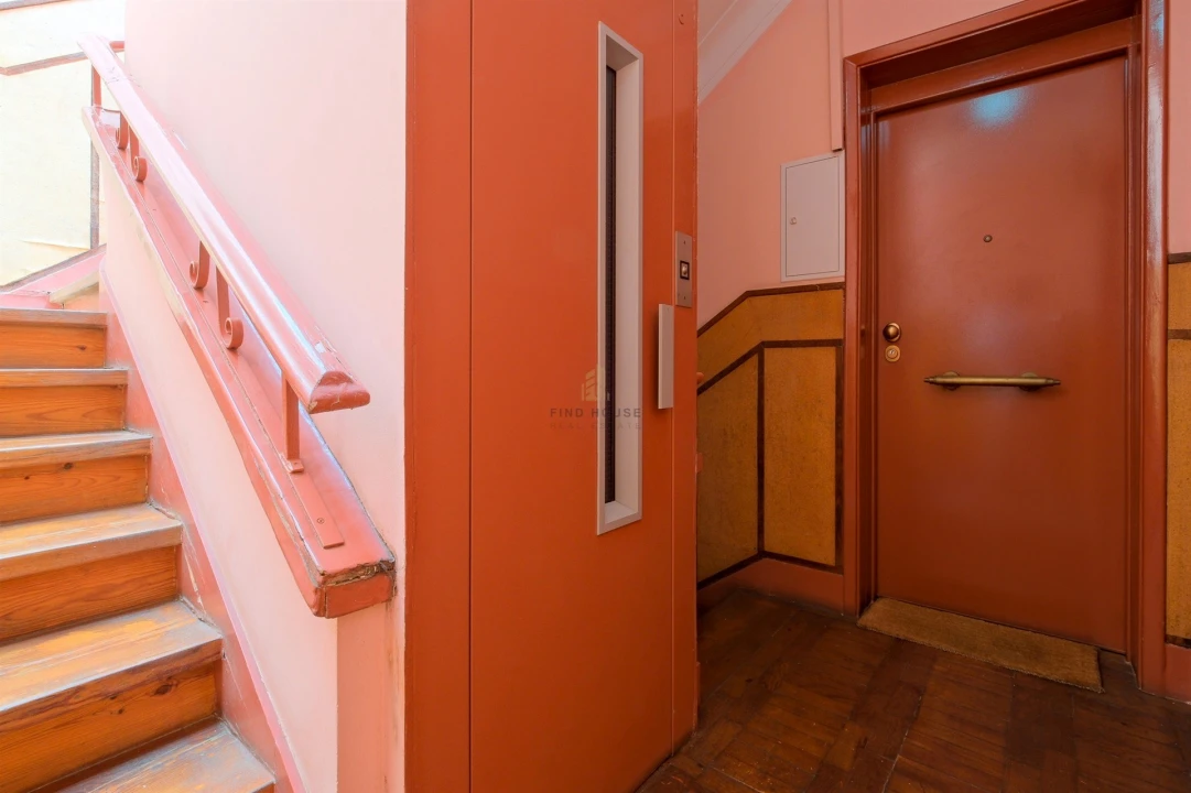 Apartamento T3 para Arrendamento em Areeiro Foto 33