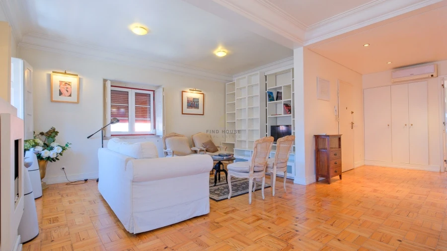 Apartamento T3 para Arrendamento em Areeiro