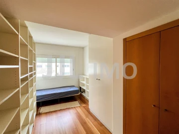 Apartamento T2 para Arrendamento em Parque das Nações