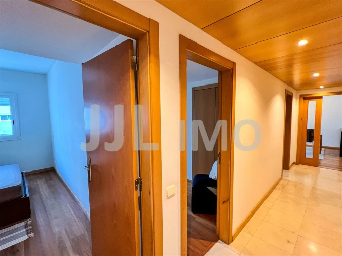 Apartamento T2 para Arrendamento em Parque das Nações Foto 11