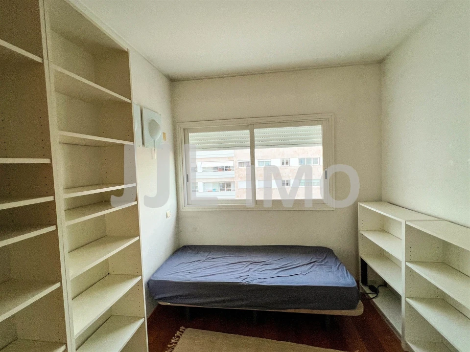Apartamento T2 para Arrendamento em Parque das Nações Foto 9