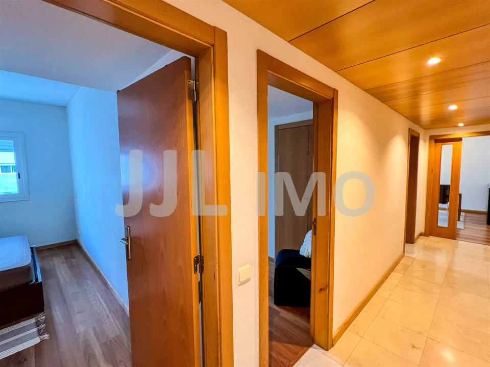 Apartamento T2 para Arrendamento em Parque das Nações Foto 11