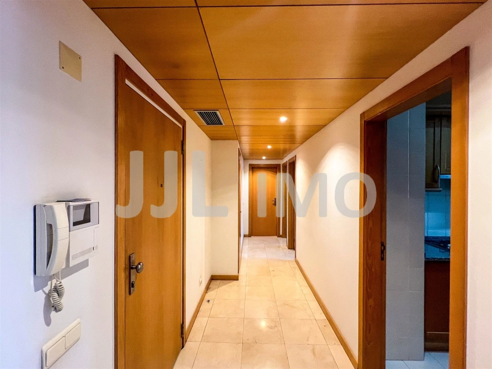 Apartamento T2 para Arrendamento em Parque das Nações Foto 3
