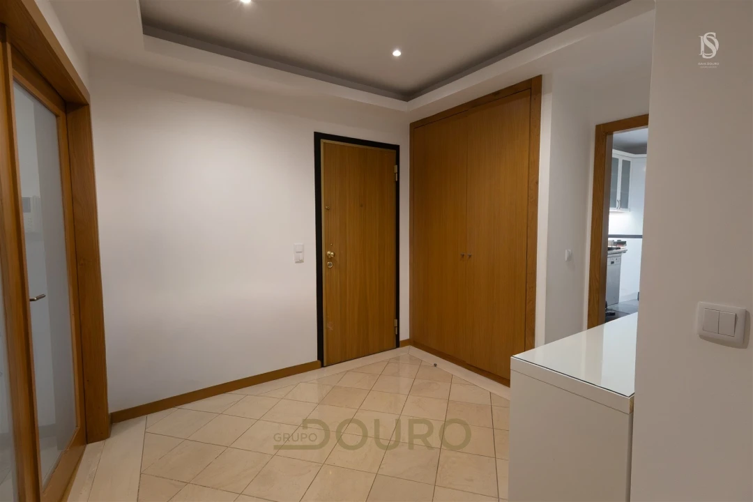 Apartamento T3 para Venda em Gulpilhares e Valadares Foto 10