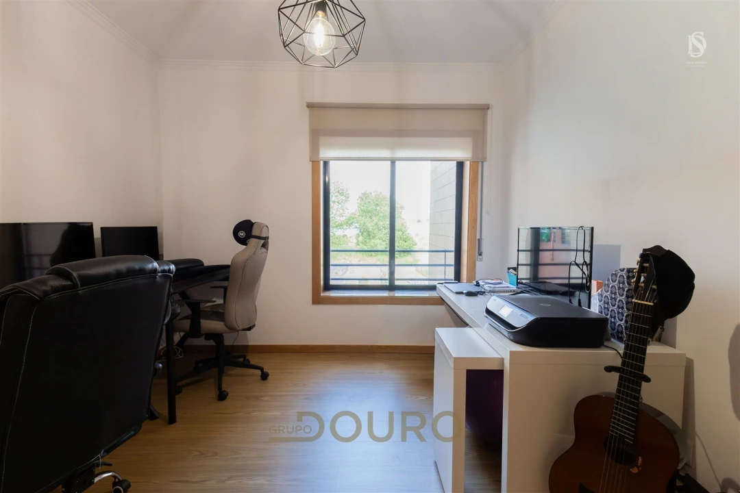 Apartamento T3 para Venda em Gulpilhares e Valadares Foto 25