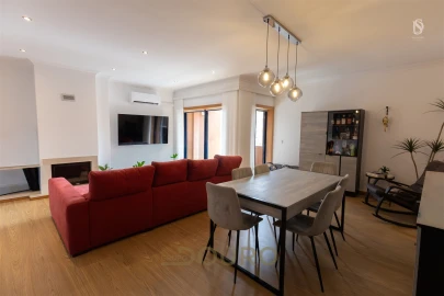 Apartamento T3 para Venda em Gulpilhares e Valadares