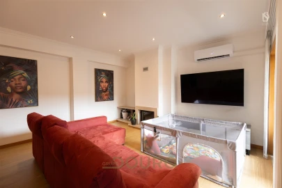 Apartamento T3 para Venda em Gulpilhares e Valadares
