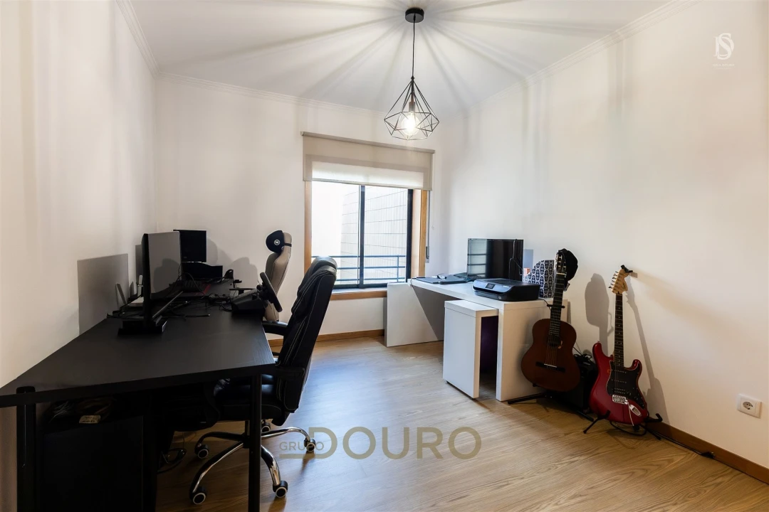 Apartamento T3 para Venda em Gulpilhares e Valadares Foto 27
