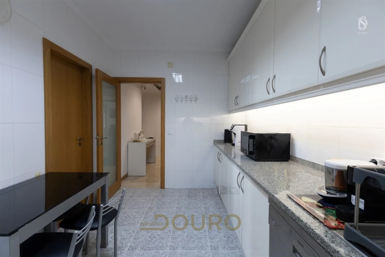 Apartamento T3 para Venda em Gulpilhares e Valadares Foto 12