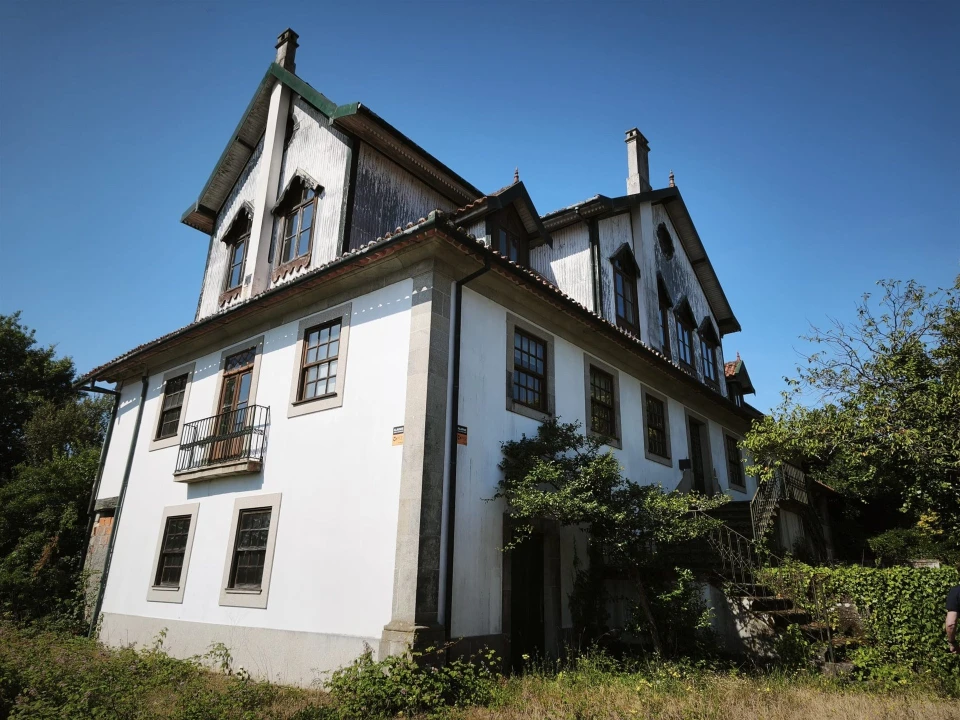 Negócio para Venda em Santa Cruz da Trapa e São Cristóvão de Lafões Foto 23
