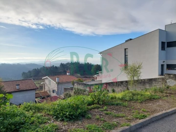 Terreno para Venda em Foz do Sousa e Covelo