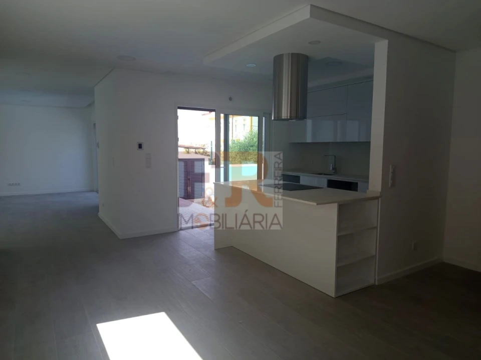 Moradia T3 para Venda em Quinta do Conde Foto 22