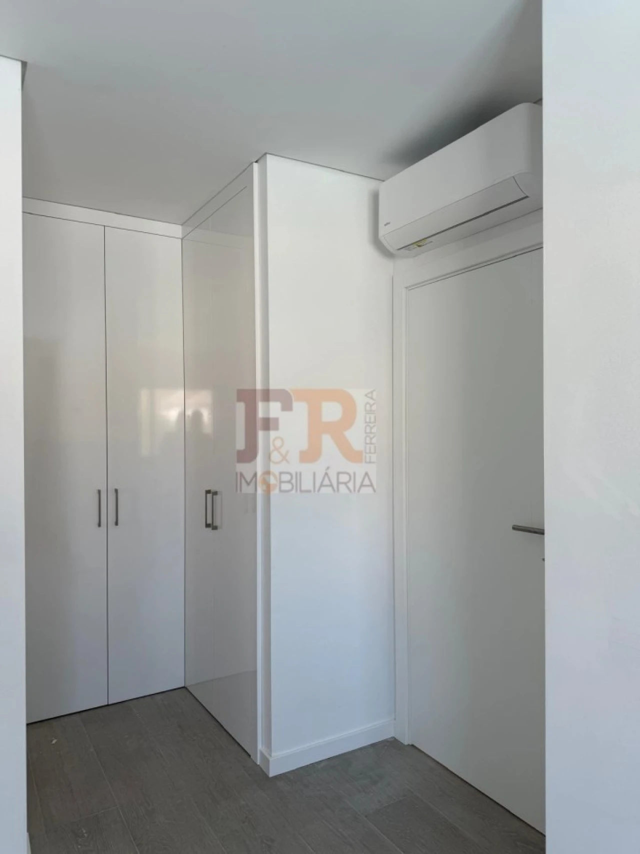 Moradia T3 para Venda em Quinta do Conde Foto 30
