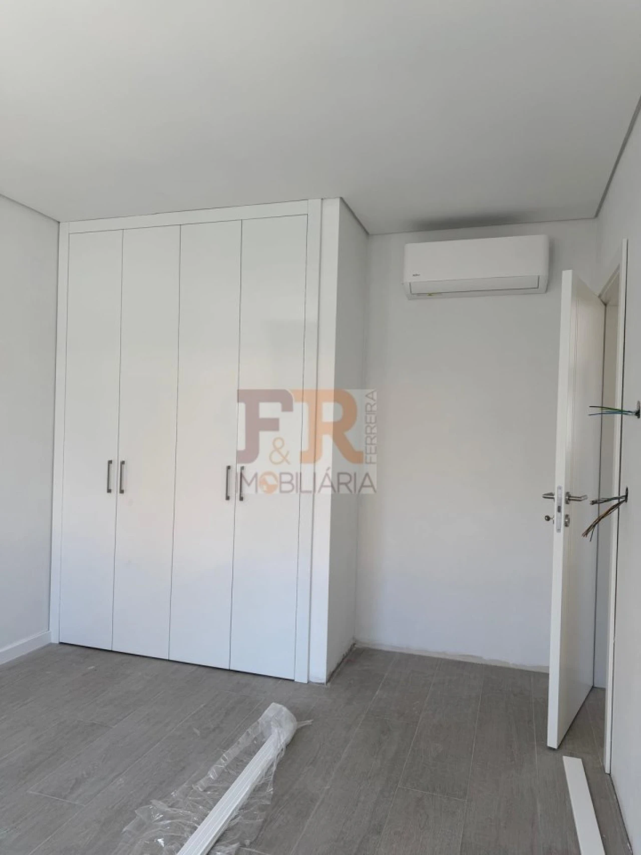 Moradia T3 para Venda em Quinta do Conde Foto 32