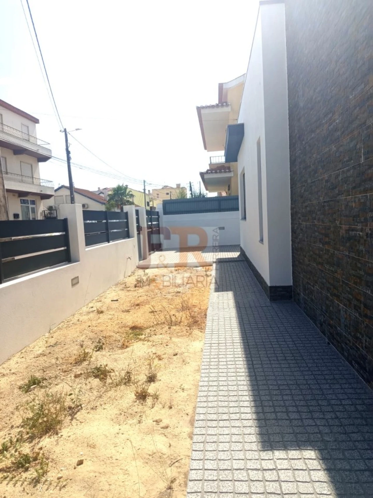 Moradia T3 para Venda em Quinta do Conde Foto 36