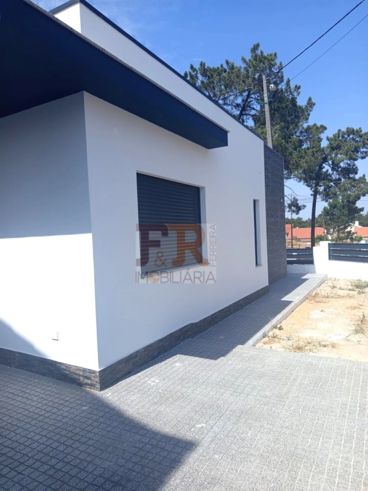 Moradia T3 para Venda em Quinta do Conde Foto 38