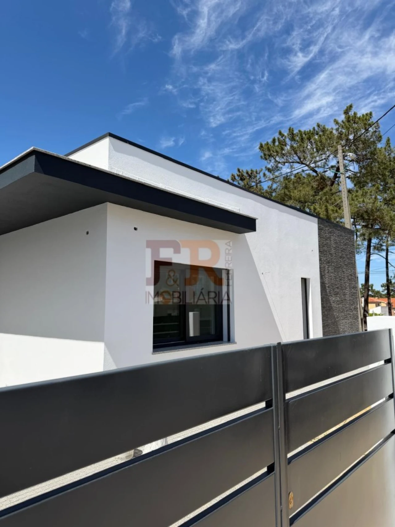 Moradia T3 para Venda em Quinta do Conde Foto 39