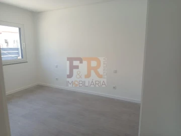 Moradia T3 para Venda em Quinta do Conde