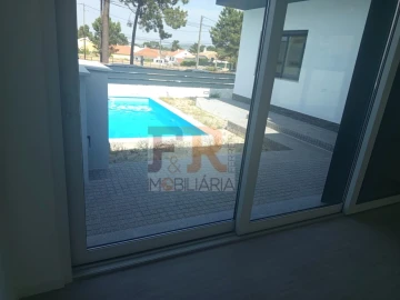 Moradia T3 para Venda em Quinta do Conde