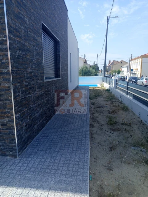 Moradia T3 para Venda em Quinta do Conde