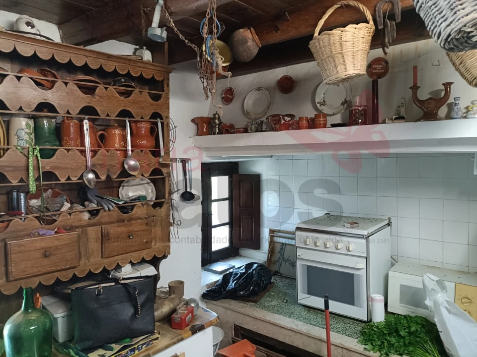 Moradia T6 para Venda em São Bartolomeu dos Galegos e Moledo Foto 3