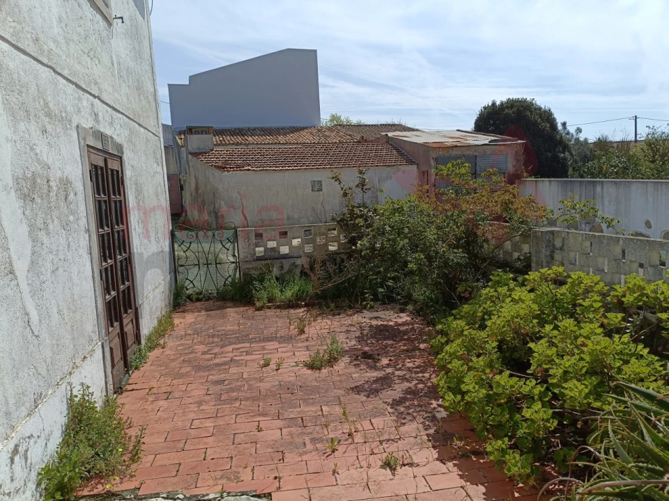 Moradia T6 para Venda em São Bartolomeu dos Galegos e Moledo Foto 8