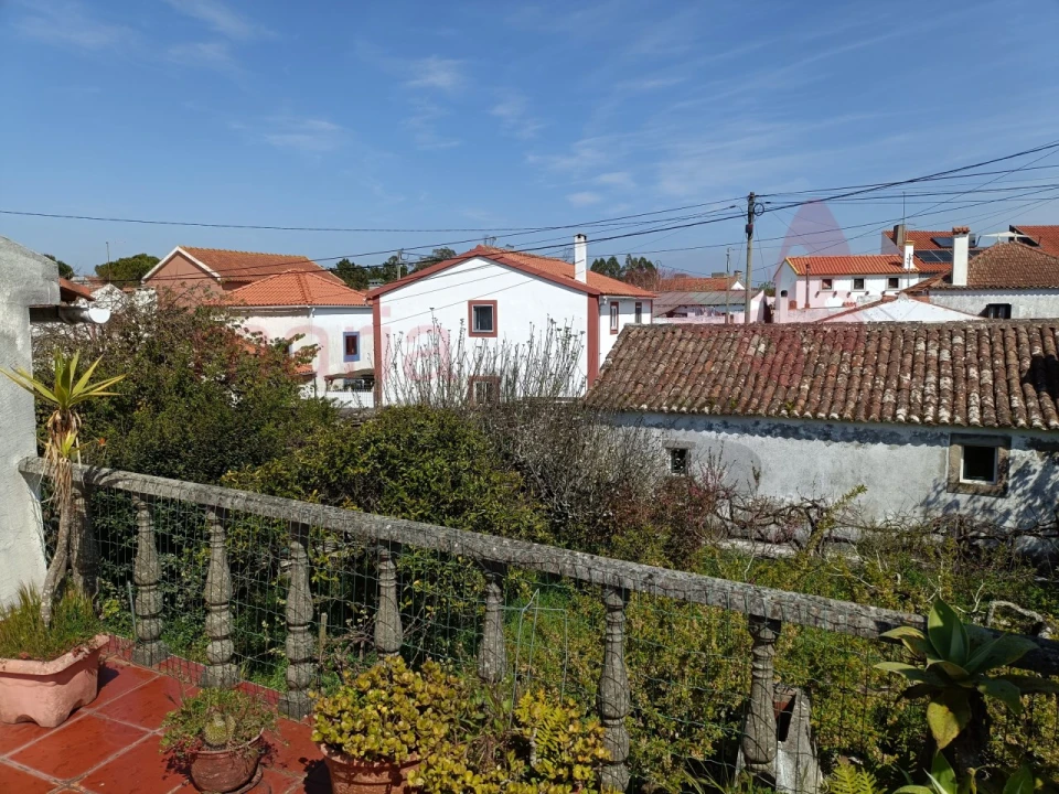 Moradia T6 para Venda em São Bartolomeu dos Galegos e Moledo Foto 26