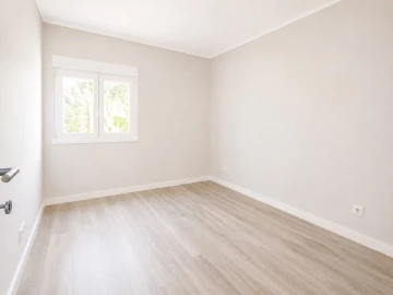 Apartamento T3 para Venda em Laranjeiro e Feijó