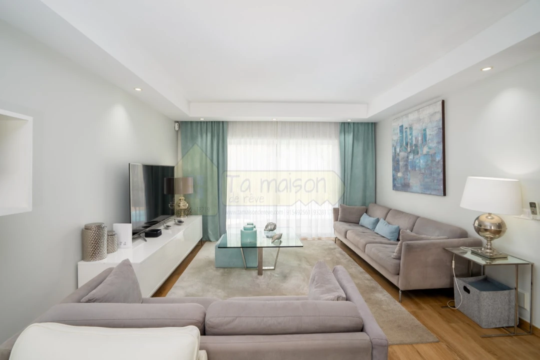 Moradia T4 para Venda em Montenegro Foto 12