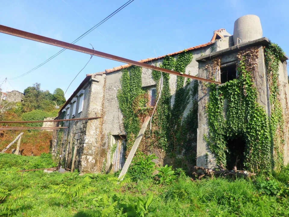 Moradia T0 para Venda em Riba de Mouro Foto 7