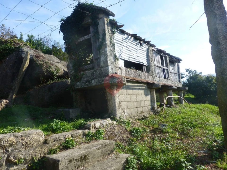 Moradia T0 para Venda em Riba de Mouro Foto 5