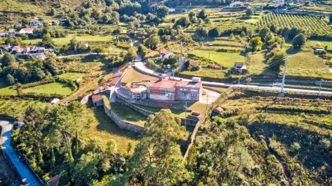 Quinta T4 para Venda em Chaviães e Paços
