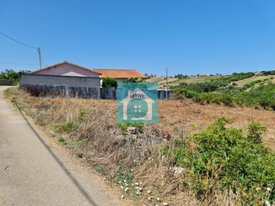 Terreno para Venda em Evora de Alcobaça Foto 4