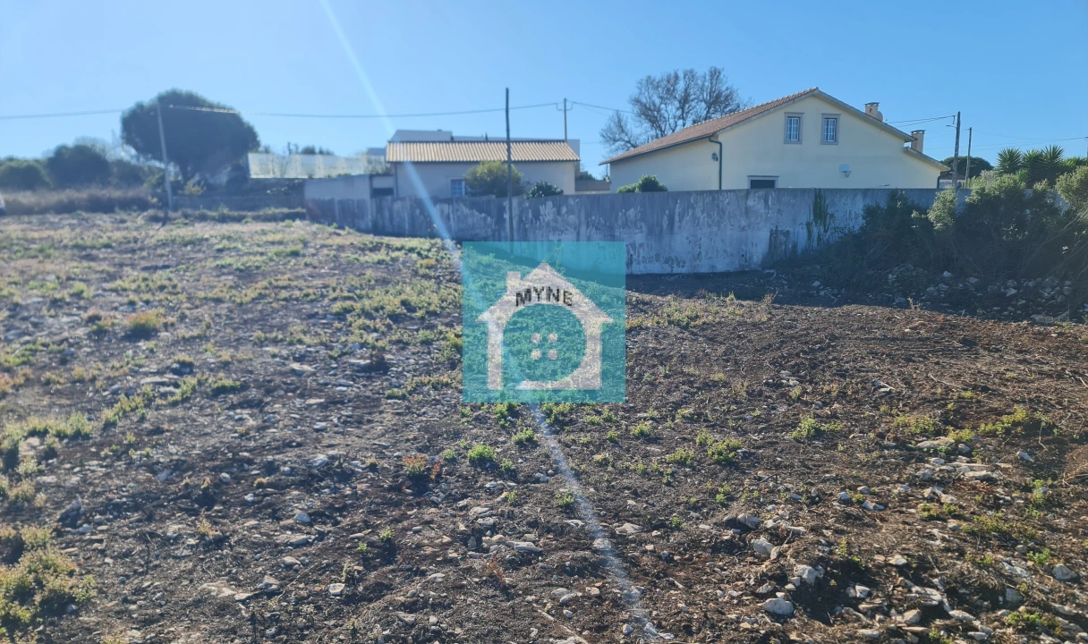 Terreno para Venda em Evora de Alcobaça Foto 3