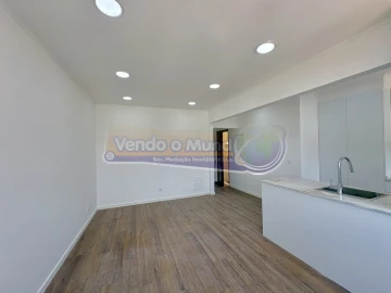 Apartamento T2 para Venda em Vila Franca de Xira