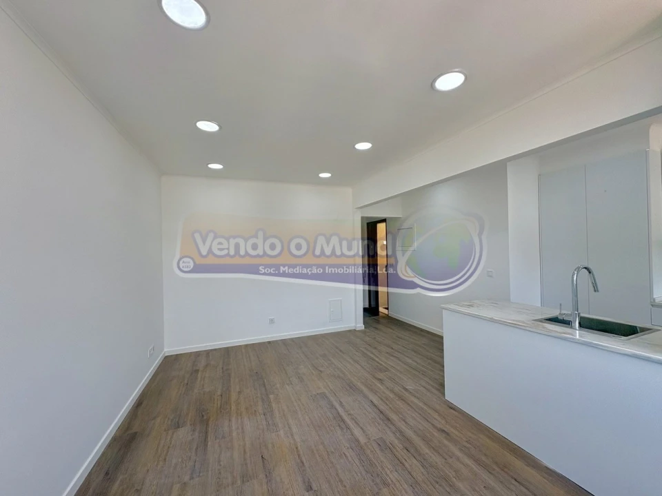 Apartamento T2 para Venda em Vila Franca de Xira Foto 20