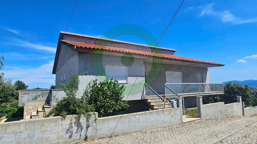Moradia T3 para Venda em Valpaços e Sanfins