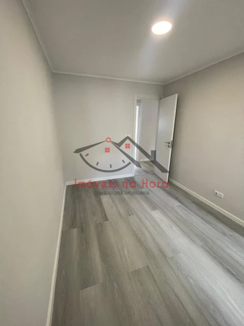 Apartamento T2 para Venda em Odivelas