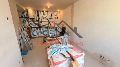 Apartamento T2 para Venda em Odivelas