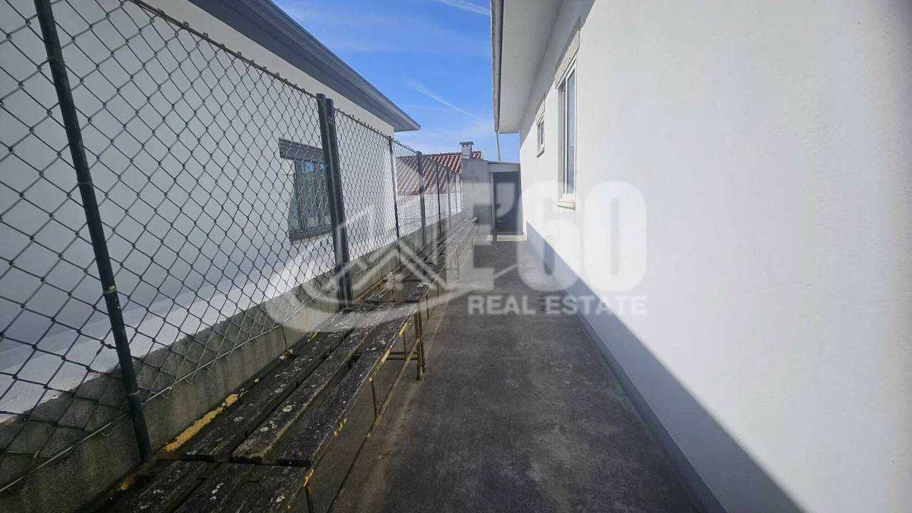 Moradia T3 para Venda em Silvalde Foto 15