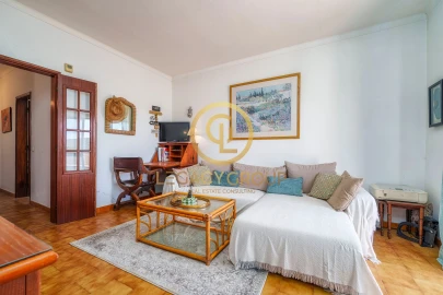 Moradia T4 para Venda em Loule (São Clemente)
