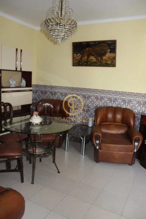 Moradia T5 para Venda em Altura