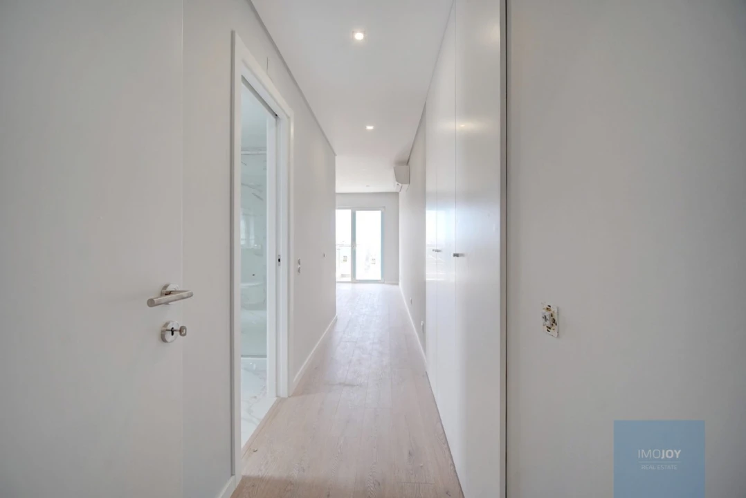 Apartamento T3 para Venda em Carcavelos e Parede Foto 21