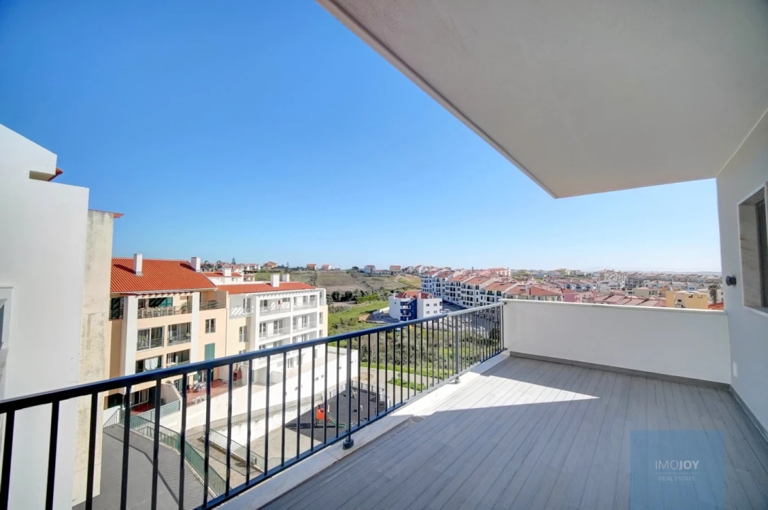 Apartamento T2 para Venda em Ericeira Foto 2