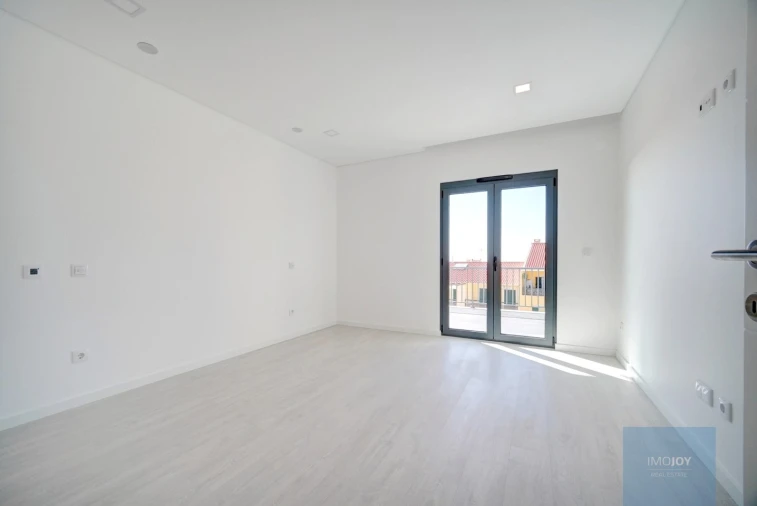 Apartamento T2 para Venda em Ericeira Foto 21