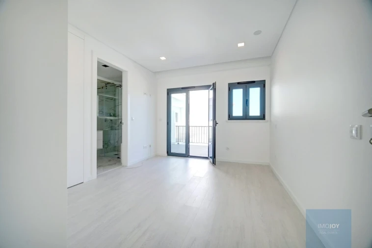 Apartamento T2 para Venda em Ericeira Foto 28