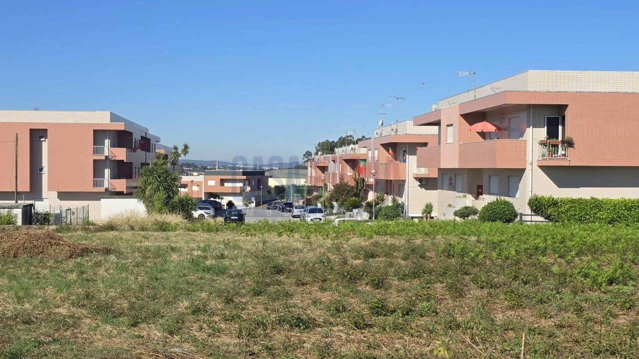 Terreno para Venda em Landim Foto 15