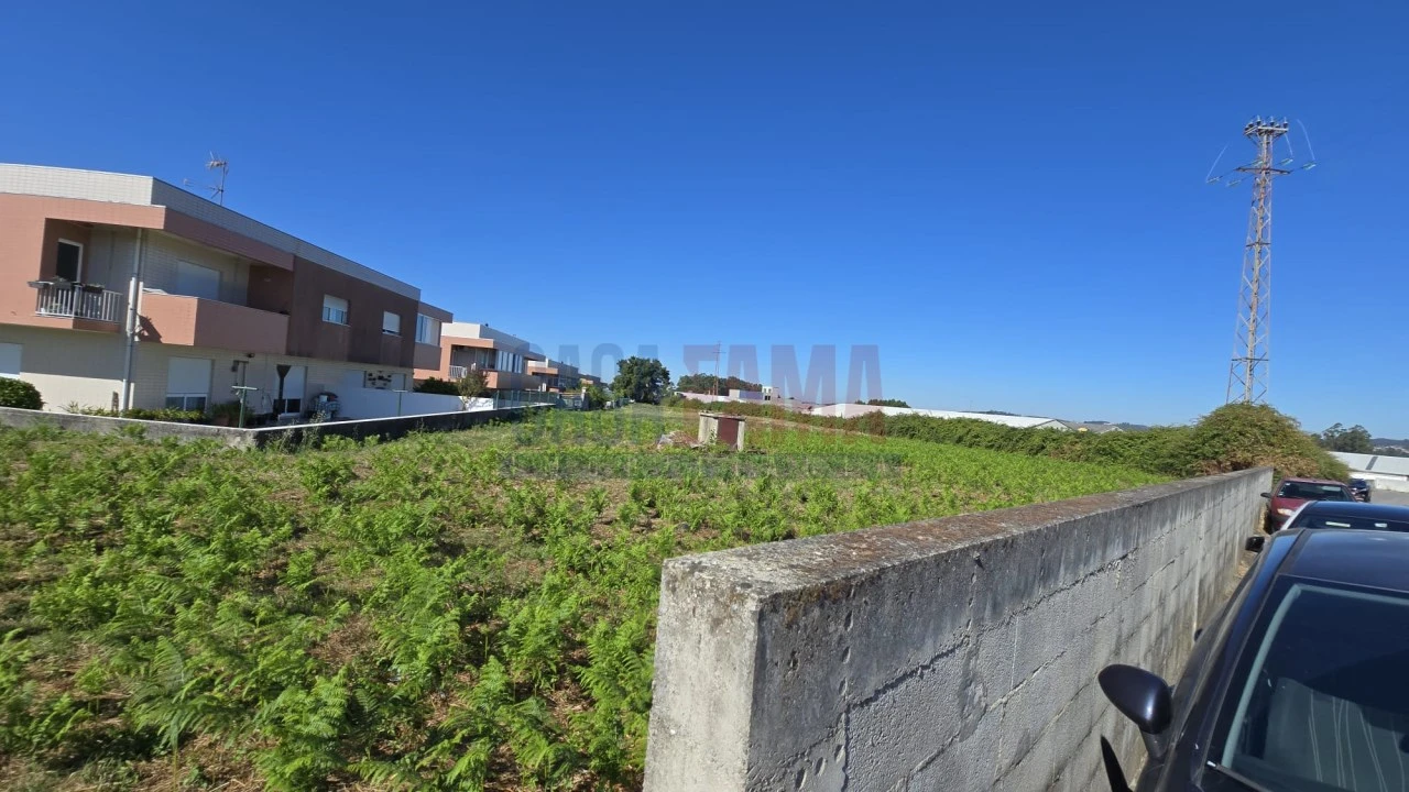 Terreno para Venda em Landim Foto 16