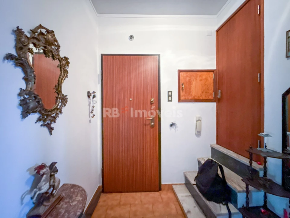Apartamento T2 para Venda em São João Baptista Foto 5